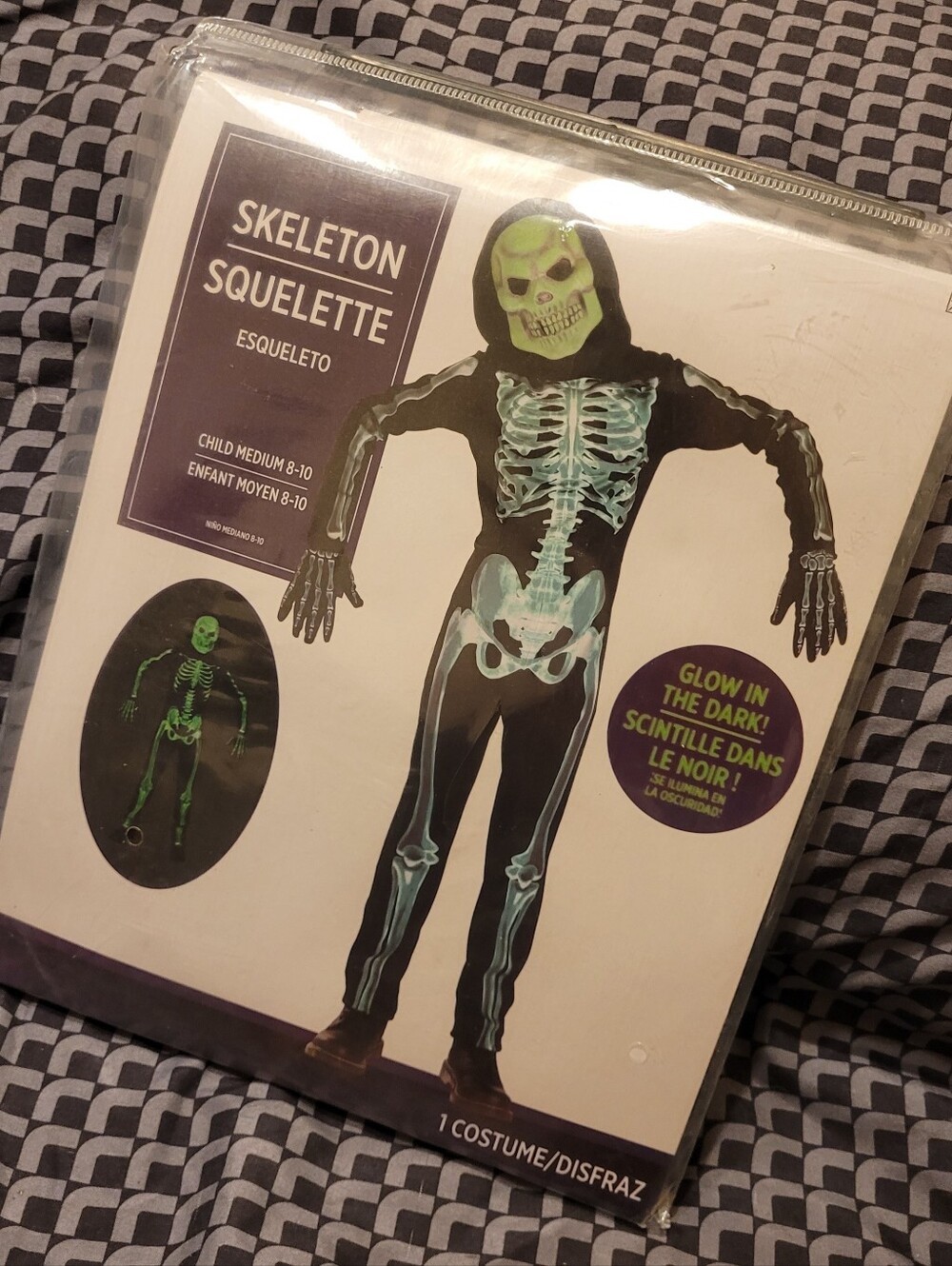 NEW Kid's Glow in the Dark Skeleton Halloween Costume Child Sz Medium (8-10)